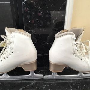 Edea Chorus 225 Matrix Legacy blades 8 1/2